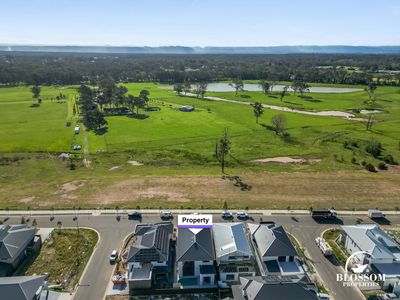 220 Diamondback Parade, Marsden Park