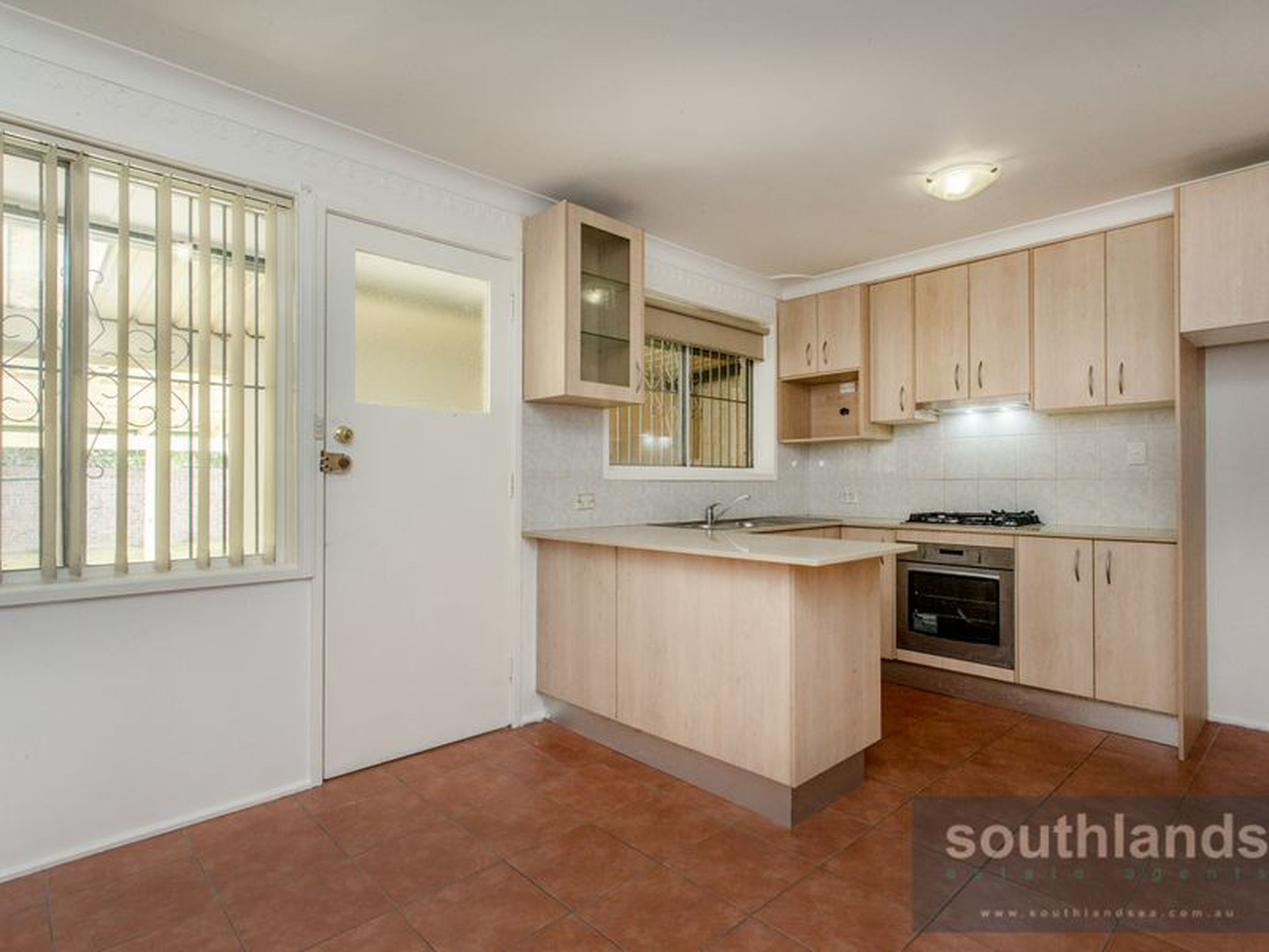 2 Stapley Street, KINGSWOOD