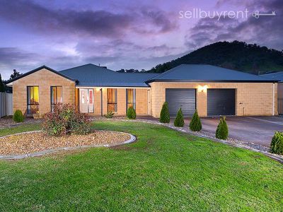 1 SARAH COURT, Wodonga