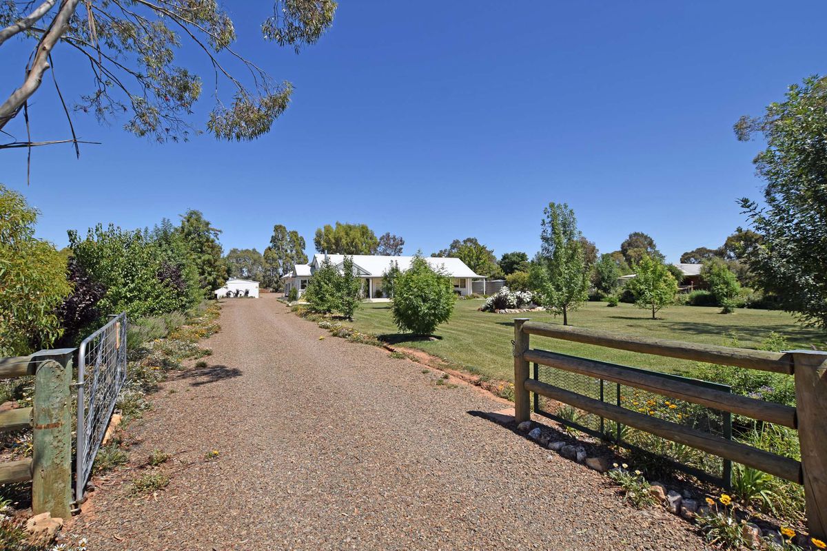 49 Weller Road, Lancaster