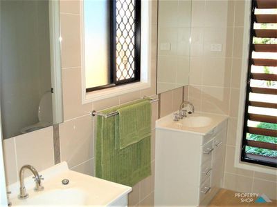 4 Charnley Ave, Bentley Park