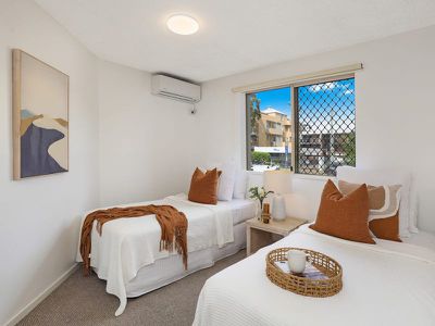 6 / 70-74 Parkyn Parade, Mooloolaba