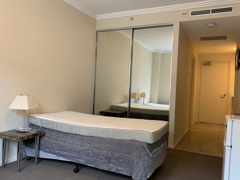 124 / 8 Dixon Street, Haymarket