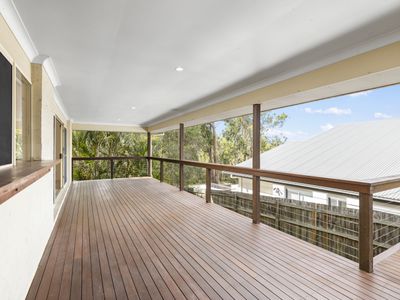 37 Highlands Terrace, Springfield Lakes