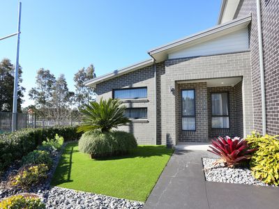 17A Joey Cres, Leppington