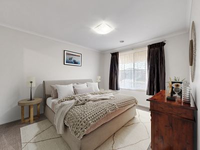 129 Blue Horizons Way, Pakenham