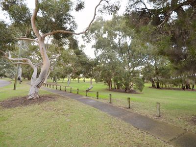 24 Agincourt Drive, Willetton