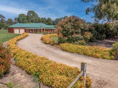 43 Boorhaman Road, North Wangaratta