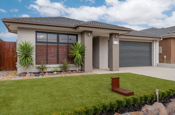 3 Bellini Drive, Greenvale