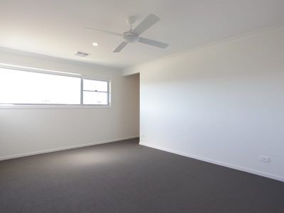 68 Hillcrest Street, Rochedale