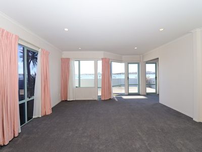 26A The Parade, Bucklands Beach