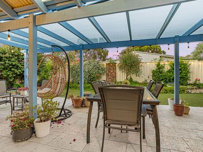 31 Simmonds Parade, Winthrop