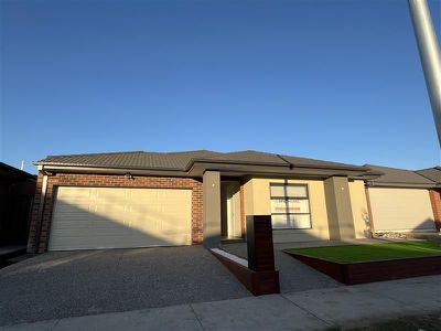 60 Paradoxa Drive, Tarneit