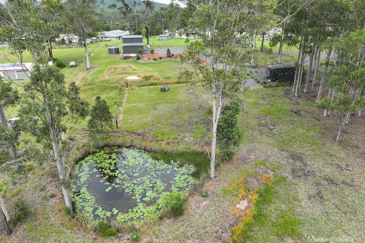16 Acacia Drive, Coolongolook