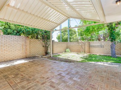 8/73 Dover Road, Scarborough