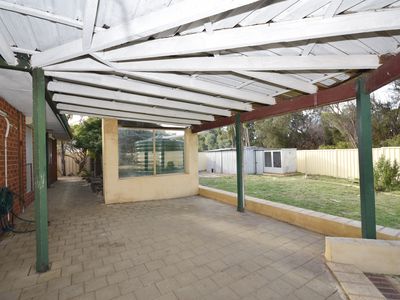 4 Iris Place, Maddington