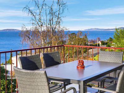 6 Baringa Road, Taroona