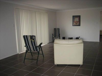 18 Gore Ave, Shell Cove