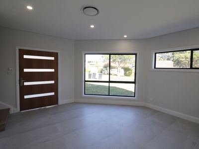 11 Browning Street, East Hills