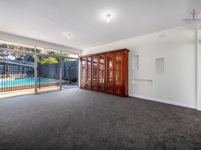 7 Everett Close, Herne Hill