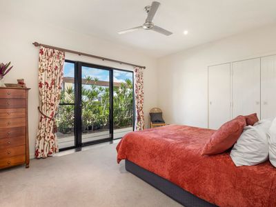 25 Helsham Street, Point Vernon
