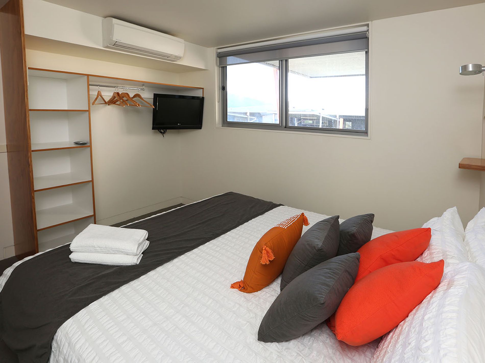 30 / 84 Bogong High Plains , Mount Beauty