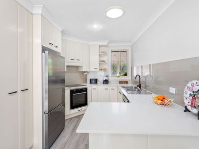 2 / 1 Caryota Place, Forster