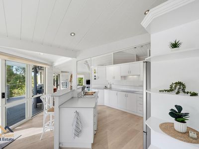 39 Hilltop Parkway, Tallwoods Village