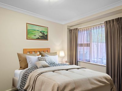 44 / 122 Mounts Bay Road, Perth