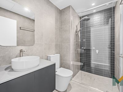 706 / 52 De Burgh Street, Lyneham