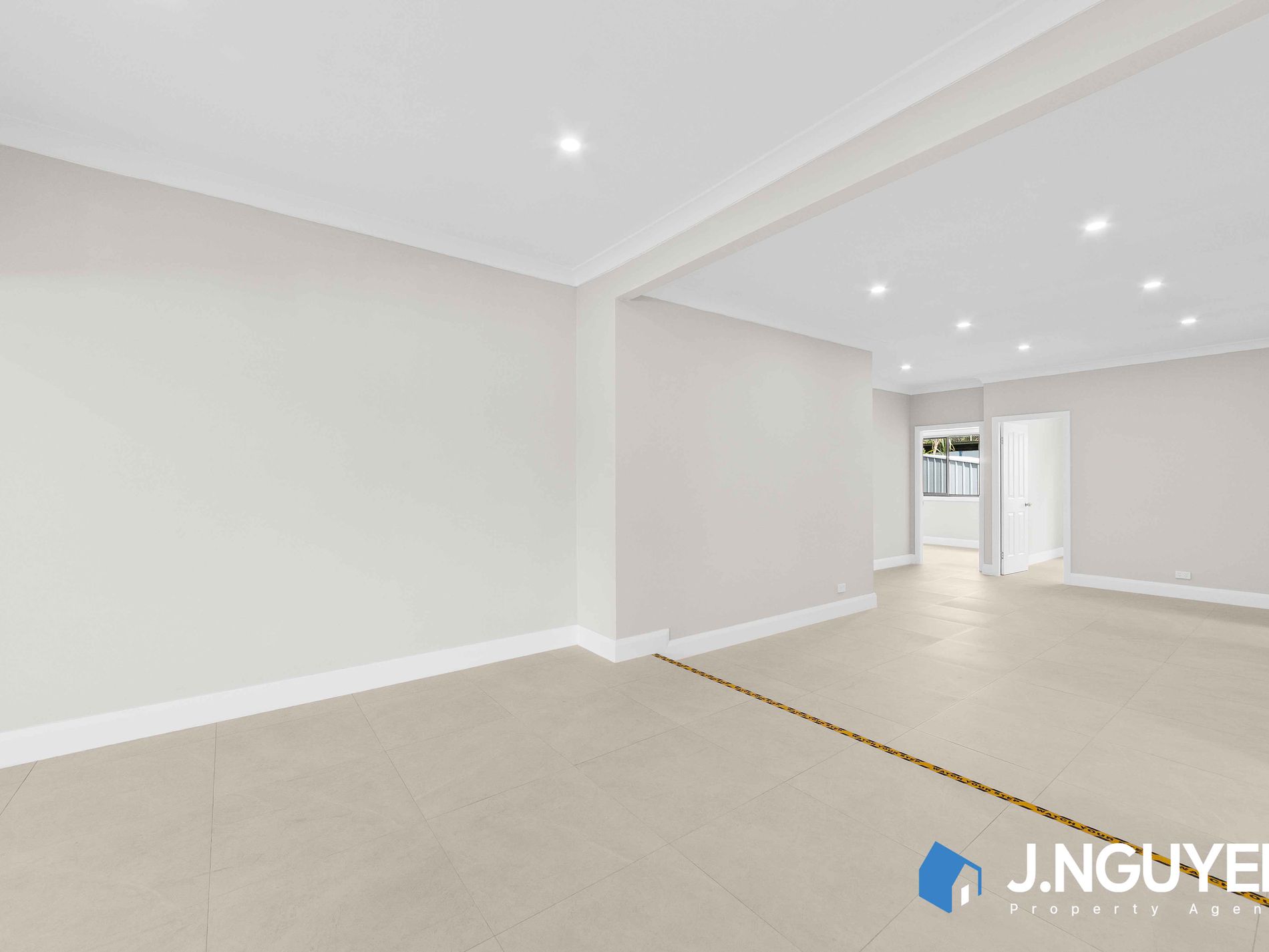 87 Hollywood Drive, Lansvale