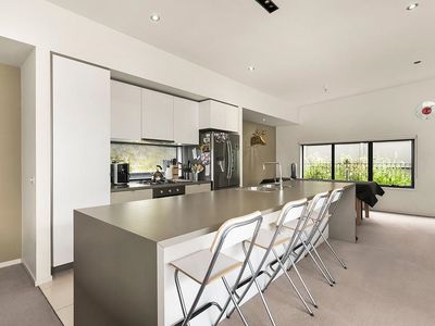 31 Hillsdale Avenue, Maribyrnong