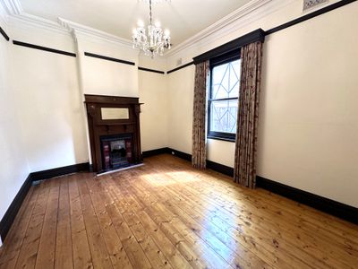 4 Station Street, Coburg