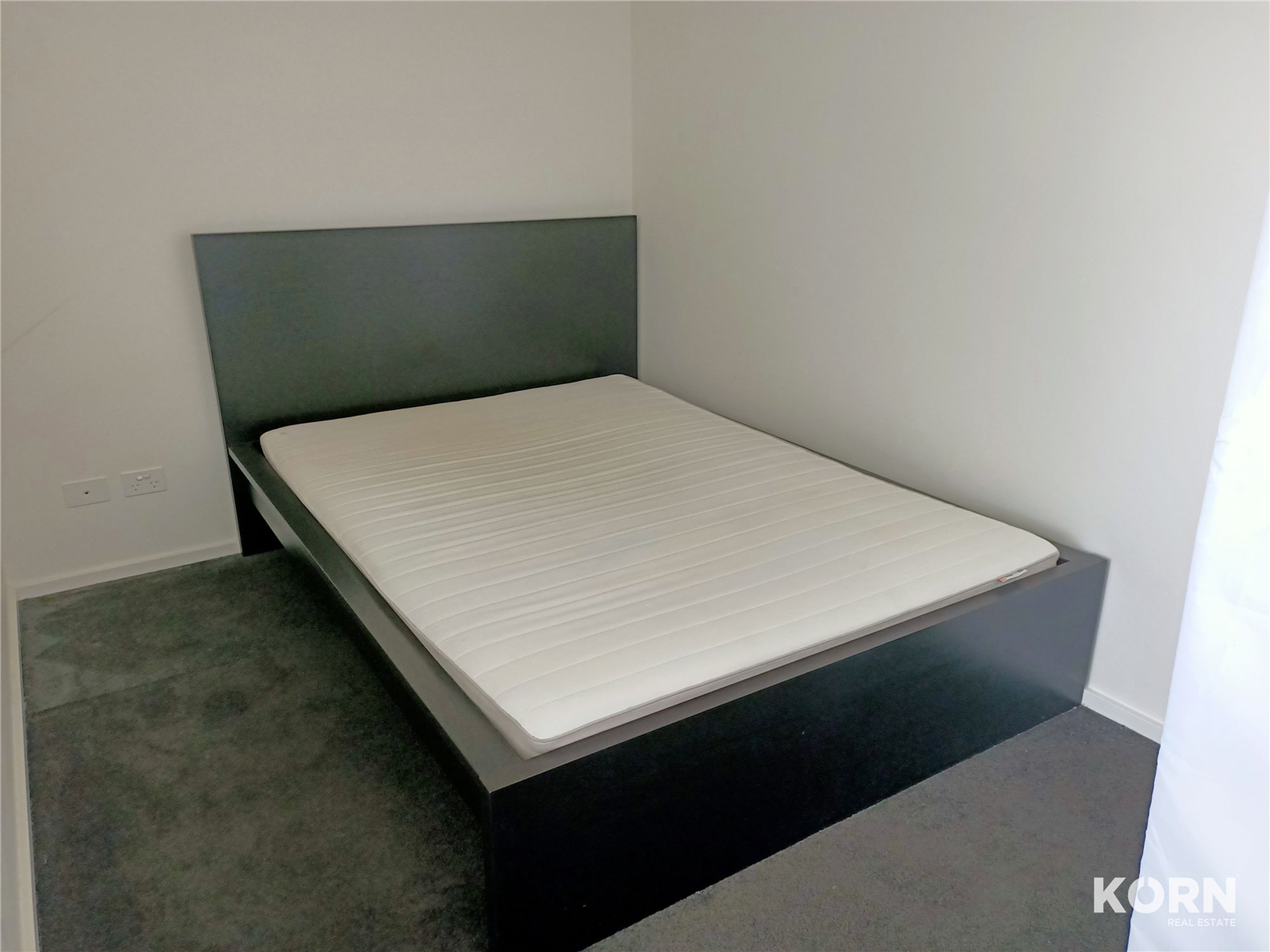 701 / 242 Flinders Street, Adelaide
