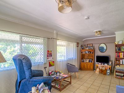 107 Pulgul Street, Urangan