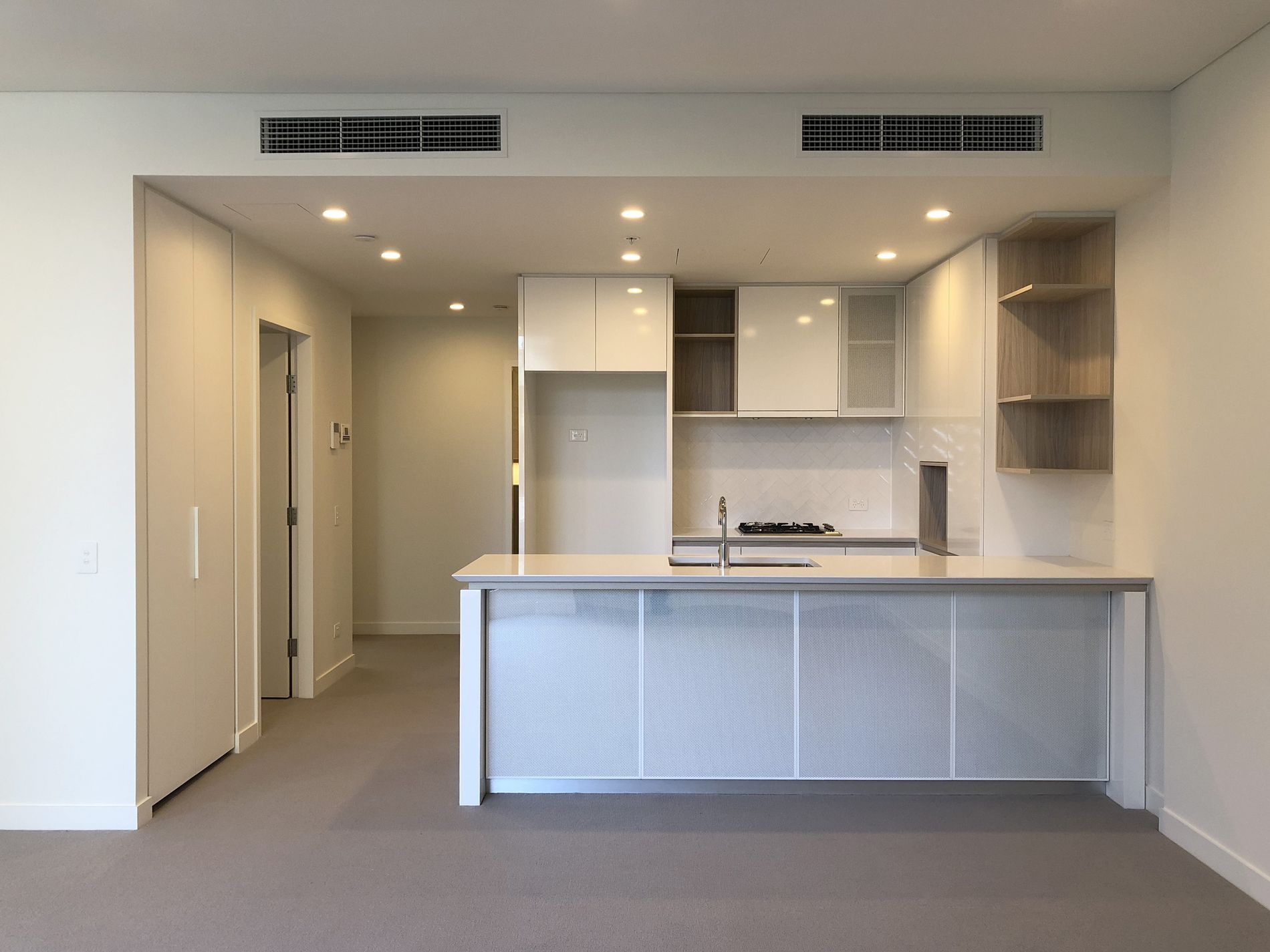 1307 / 15 Lachlan Street, Waterloo