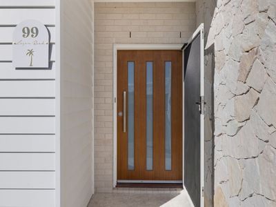 99 Logan Road, Innes Park