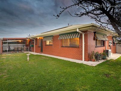 2 / 1 CELTIC COURT, Wodonga