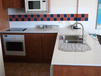507 / 182 Marine Parade, Labrador