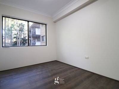 6 / 27 Doomben Avenue, Eastwood