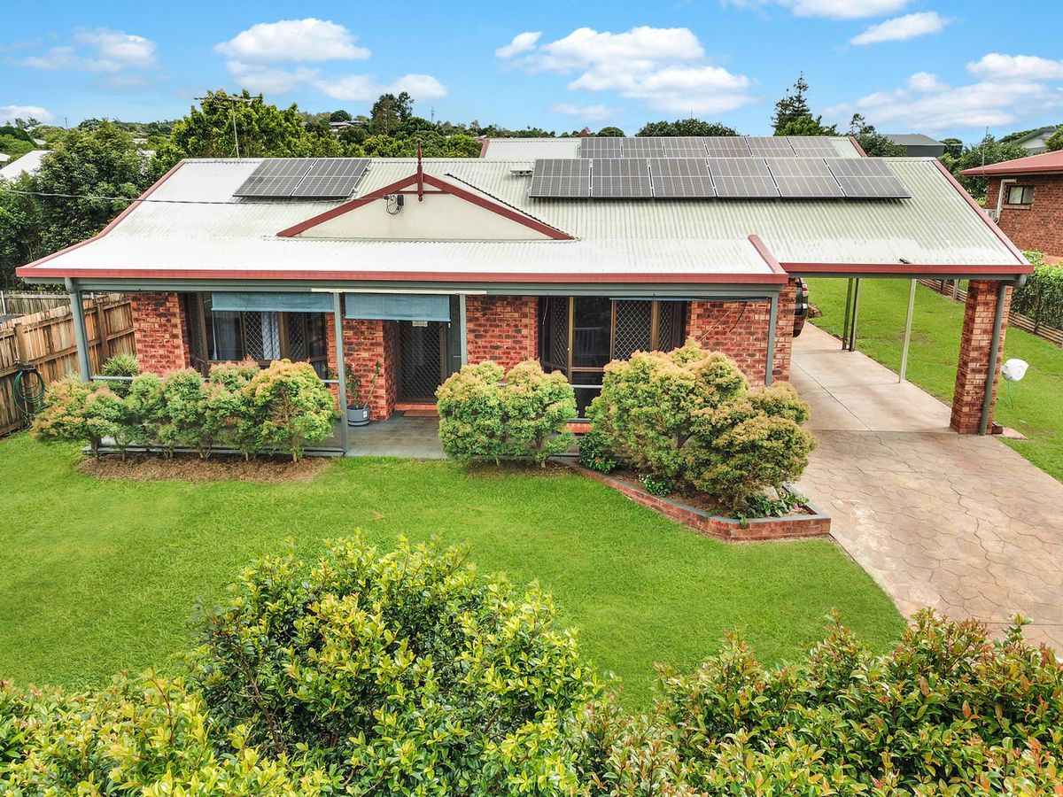 43 Tower Avenue, Atherton