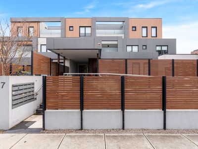 102 / 27 Jasper Road, Bentleigh