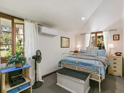 10 Wattlebird Drive, Doonan