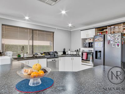 3 Pinaster Boulevard, Canning Vale