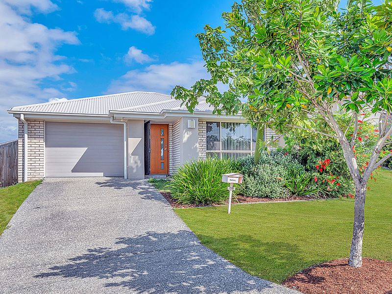 56 Augusta Boulevard, Pimpama