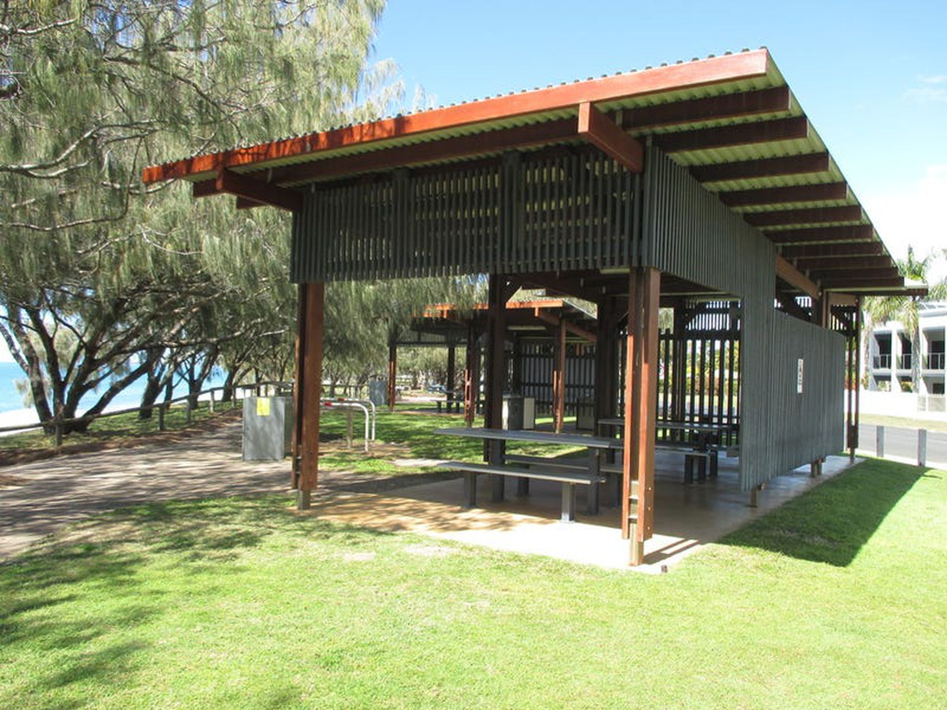 2 / 2 Poinciana Court, Woodgate
