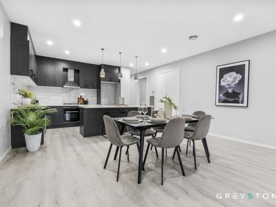 3 Pienza Road, Fraser Rise