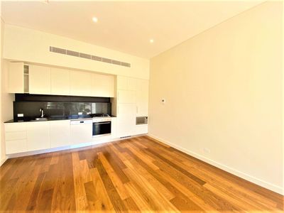 BRG09 / 5 Mooltan Avenue, Macquarie Park
