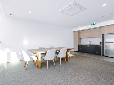 C906 / 111 Canning Street, North Melbourne