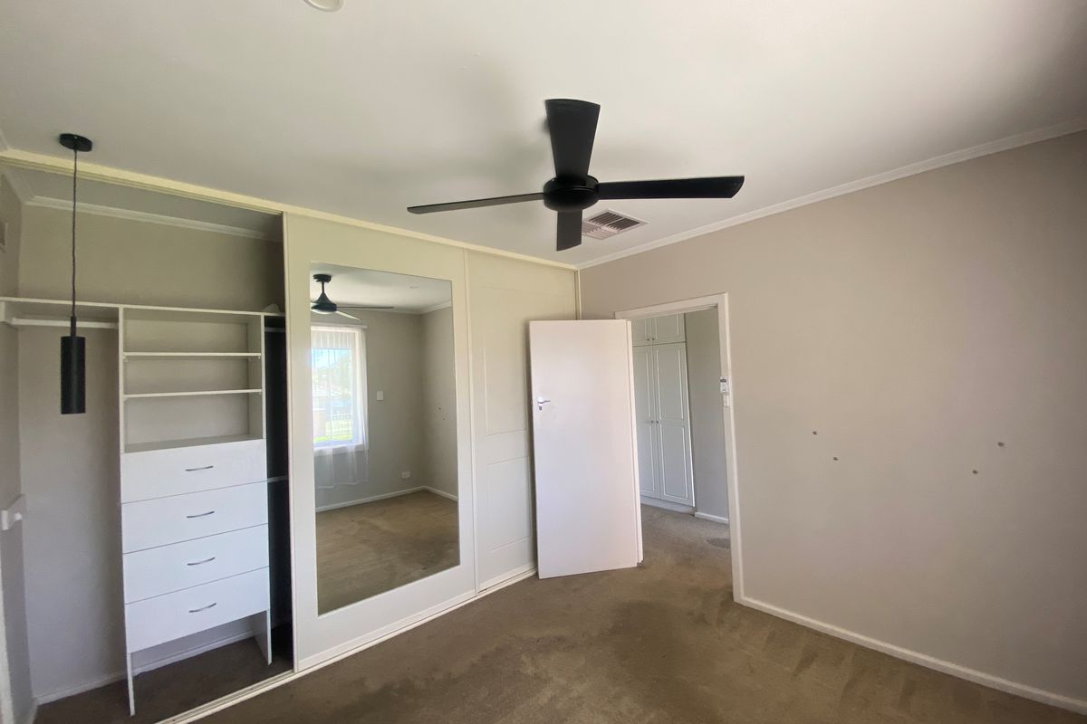 12 Kingsley Avenue, Pooraka